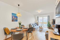 noclegi Świnoujście Golden Hour Apartments- Plac Słowiański 37