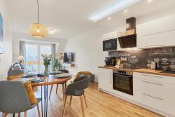 noclegi Świnoujście Golden Hour Apartments- Plac Słowiański 37