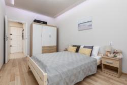 noclegi Łukęcin Seaside Apartment in the Woods with Balcony & 1 Bedroom by Renters