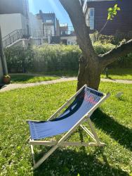 noclegi Gdynia Villa Allegra Apartamenty z ogrodem i salą zabaw ,darmowy parking i leżaki, 5minut do morza