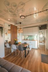 noclegi Rewal RResort Holiday Homes - HEATED Swimming Pool & Sauna
