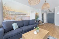 noclegi Kołobrzeg Bright Spacious Apartment with Parking Mazowiecka by Noclegi Renters