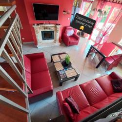 noclegi Junoszyno Apartamenty Junona nad morzem, w domu z ogrodem, obok Stegna i Jantar