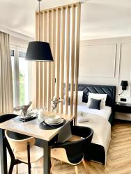 noclegi Kołobrzeg Apartamenty Lighthouse - Reymonta przy deptaku