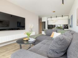 noclegi Dziwnów Comfortable apartment, river view, indoor pool