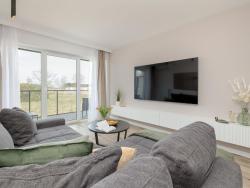 noclegi Dziwnów Comfortable apartment, river view, indoor pool