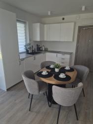 noclegi Sianożęty Sonia Pearl Apartament z parkingiem