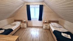 noclegi Trzęsacz Camping KLIF-nowe KLIMATYZOWANE domki, 400m od centrum Rewala, 30m od MORZA