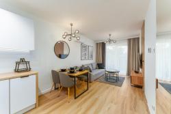 noclegi Kołobrzeg 309 by Perłowa Przystań Rent - Kołłątaja