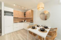 noclegi Kołobrzeg 409 by Perłowa Przystań Rent - Kołłątaja