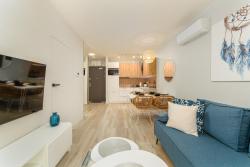 noclegi Kołobrzeg 409 by Perłowa Przystań Rent - Kołłątaja