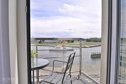 noclegi Świnoujście Sunset Apartments - Villa Concha - kawiarnie, restauracje, centrum - widok na port!