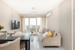 noclegi Dziwnówek Sea View Apartment Porta Mare by Renters Prestige