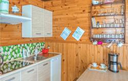 noclegi Rowy Stunning Home In Rowy With Kitchen