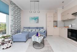 noclegi Jastrzębia Góra Stylish Seaside Apartment with Terrace & Parking in Jastrzębia Góra by Noclegi Renters