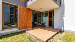 noclegi Krynica Morska ENKLAWA Apartamenty Piamola, z basenem oraz strefą zabaw dla dzieci