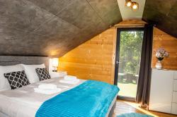 noclegi Kołczewo Holiday Home Small Vegas- JACUZZI AND GARTEN FOR EXCLUSIVE USE
