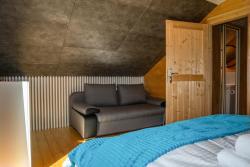 noclegi Kołczewo Holiday Home Small Vegas- JACUZZI AND GARTEN FOR EXCLUSIVE USE