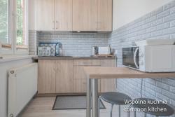 noclegi Jastrzębia Góra Dom 306 na wyłączność dla 6 osób, 3 sypialnie, 2 łazienki, ogrodzona działka, ogród, grill, parking