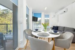 noclegi Mrzeżyno Lighthouse Apartment Close to the Marina by Noclegi Renters