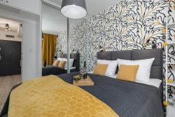 noclegi Dziwnów Dziwnow Luxurious Apartment No1 by the River by Renters Prestige