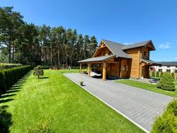 noclegi Karwieńskie Błoto Dom Wakacyjny Złoto Północy na wyłączność, parking, plac zabaw, tarasy