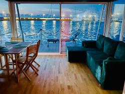 noclegi Puck Mindset Houseboat - nocleg i apartament na morzu