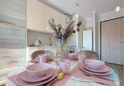 noclegi Gdańsk Laura Apartment with Sauna & Gym, 5 Min to Baltic Sea & Polsat Plus Arena