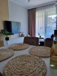 noclegi Międzyzdroje Baltic Waves Resort baseny bawialnia siłownia garaż w cenie