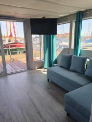 noclegi Świnoujście MOONLIGHT HOUSEBOAT