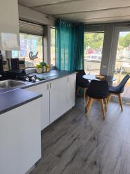 noclegi Świnoujście MOONLIGHT HOUSEBOAT