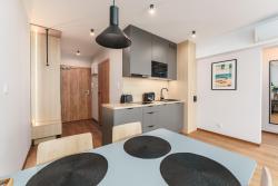 noclegi Kołobrzeg Akces APARTAMENTY KASPROWICZA 20C- BASEN, SAUNY, JACUZZI, SIŁOWNIA W CENIE - SCHWIMMBAD, SAUNEN, JACUZZI, FITNESSSTUDIO IM PREIS