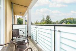 noclegi Sopot Sunny Apartment with Parking on the Green and Friendly Estate by Noclegi Renters