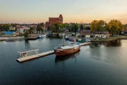 noclegi Puck Houseboat GDY-50, dom na wodzie z sauną i jacuzzi