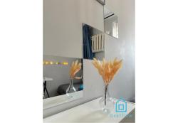 noclegi Gdańsk Cosy Room - Peaceful Retreat, 2 Minutes to Gdańsk Old Town