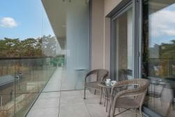 noclegi Mrzeżyno Prestiżowy Apartament Baltic Sand 300 m od Plaży Mrzeżyno by Noclegi Renters