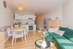 noclegi Jantar Apartamenty PIAMOLA Bursztynowe Osiedle Jantar pod lasem