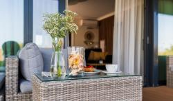 noclegi Dziwnów Apartament ODNOWA z bezpośrednim widokiem na morze w Gardenia Dziwnów -
