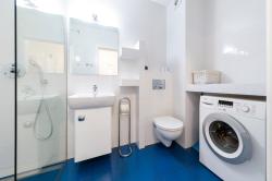 noclegi Kołobrzeg Apartamenty Bursztynowe, miejsce postojowe gratis