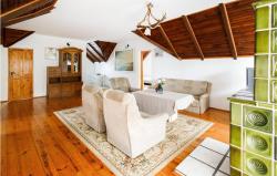 noclegi Rowy Nice Home In Rowy With Wifi