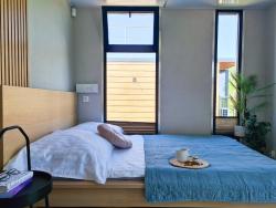 noclegi Łazy Luxury houseboat for 2 people, by the sea