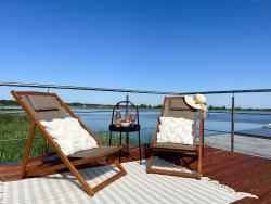 noclegi Łazy Luxury houseboat for 2 people, by the sea