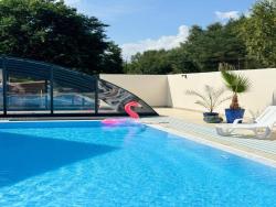 noclegi Jarosławiec Comfortable ground floor apartment, summer pool