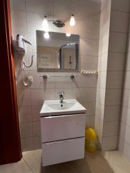 noclegi Dębki Baracuda