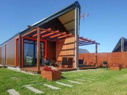 noclegi Jezierzany Cottage in Jezierzany near Lake Wicko & Beach