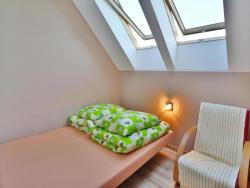 noclegi Sarbinowo Apartment in Sarbinowo near Beach