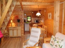 noclegi Sarbinowo Holiday House in Sarbinowo near the Beach