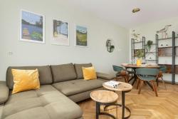 noclegi Gdańsk Jasny Apartament z Pięknym Widokiem na Miasto by Noclegi Renters