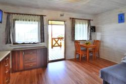 noclegi Bobolin Cottage near Baltic Beach and Lake Bukowo