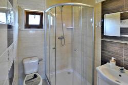 noclegi Bobolin Cottage near Baltic Beach and Lake Bukowo